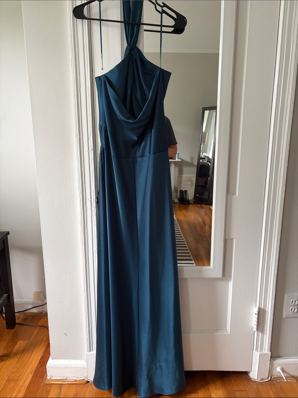 Elegant Marine Blue Halter Evening Gown - Picture 2 of 6